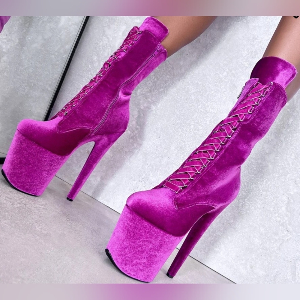 NIB Hella Heels High Babydoll Cabaret